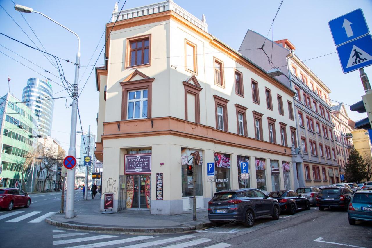 Velky 3-Izbovy Apartman Bratislava-Stare Mesto Exterior foto