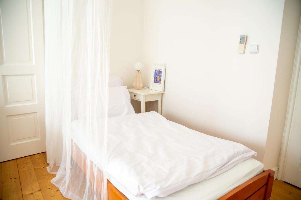 Velky 3-Izbovy Apartman Bratislava-Stare Mesto Exterior foto